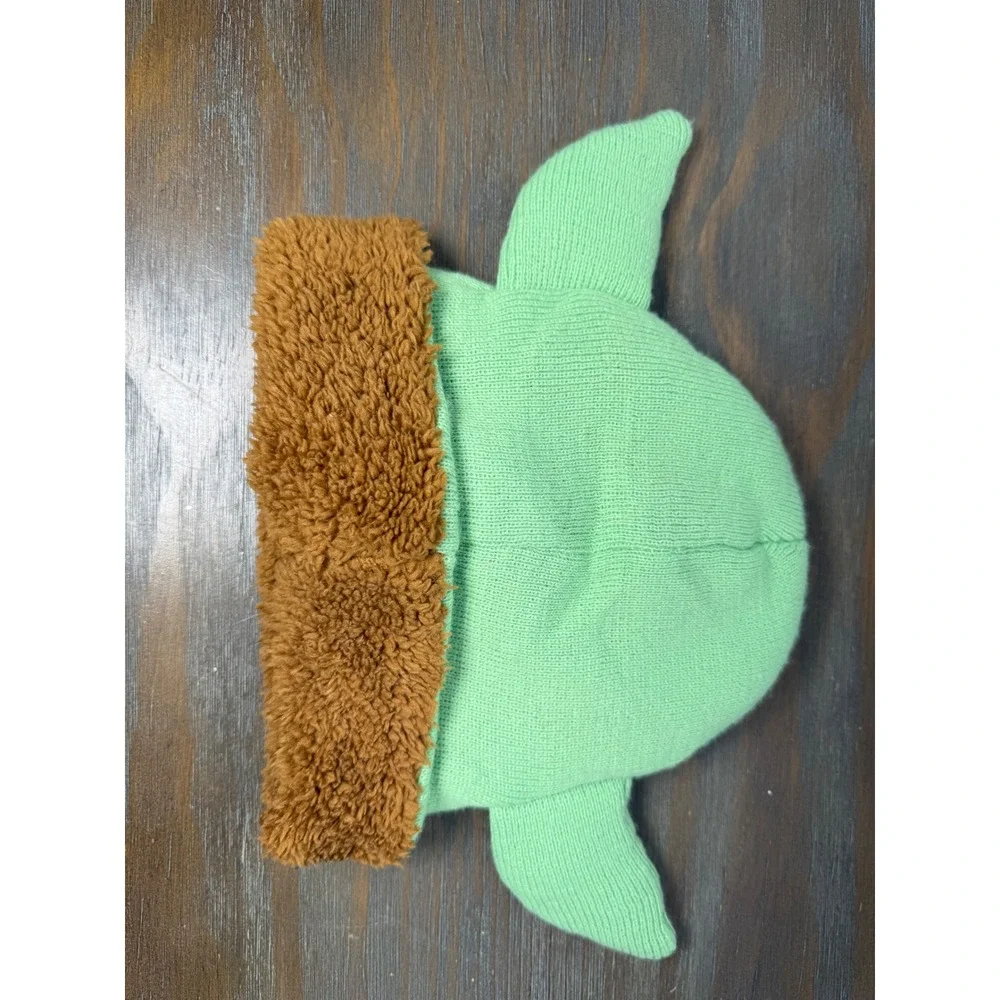 Star Wars The Mandalorian Grogu Baby Yoda Youth Sherpa Beanie Hat